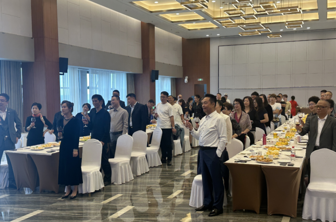 1759113798134211.png image.png